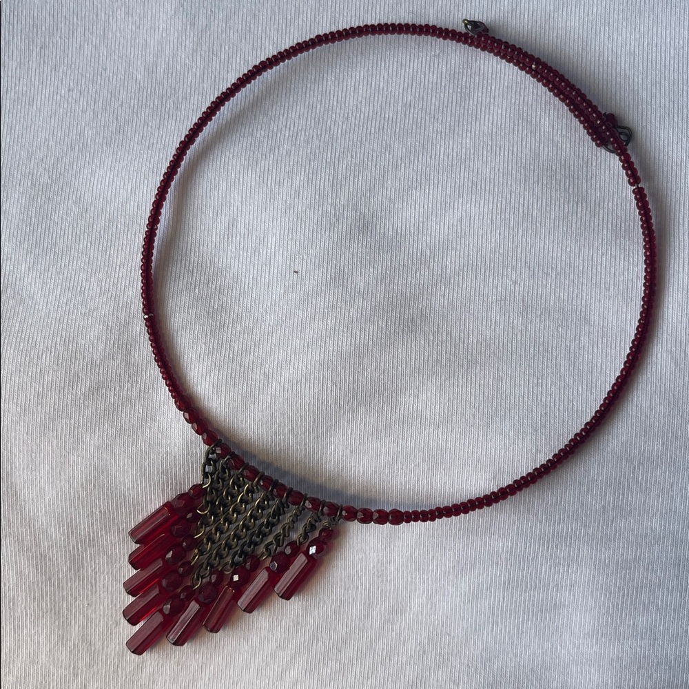 Elegant Vintage Red Beaded Necklace - Choker